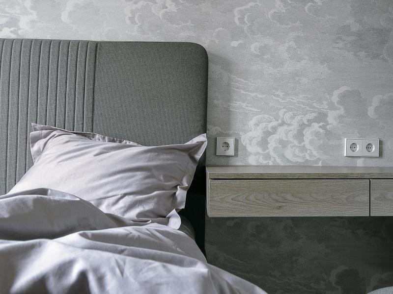 Khám Phá Vẻ Đẹp Tinh Tế Với Giấy Dán Tường Trắng Xám 2